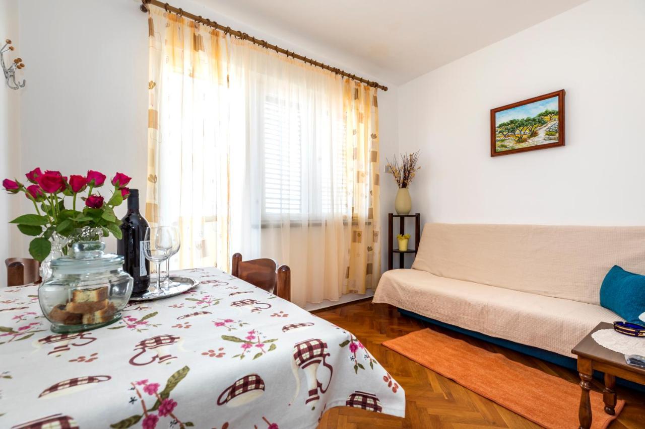 Apartment Muzic Mali Lošinj Extérieur photo