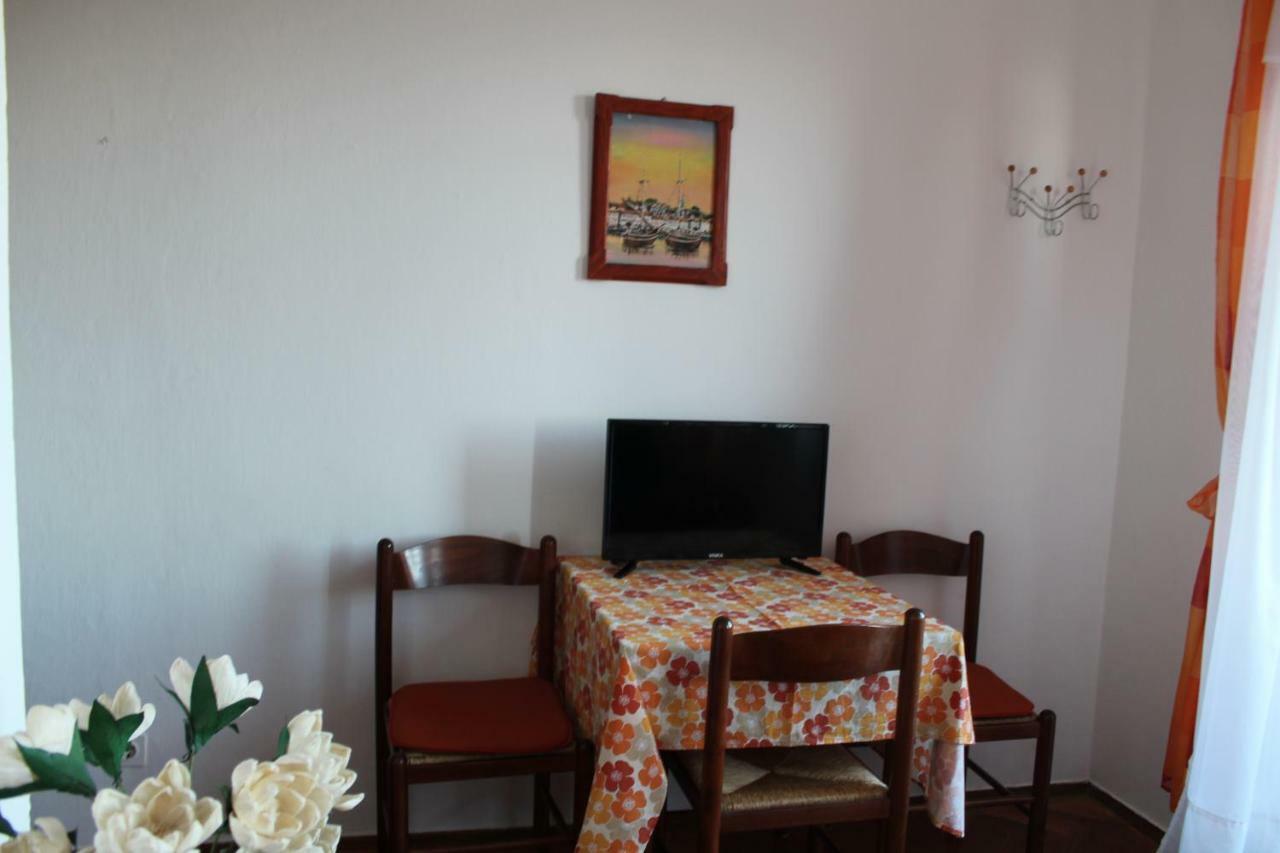 Apartment Muzic Mali Lošinj Extérieur photo